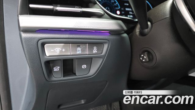 Genesis G80 2022 — photo 29