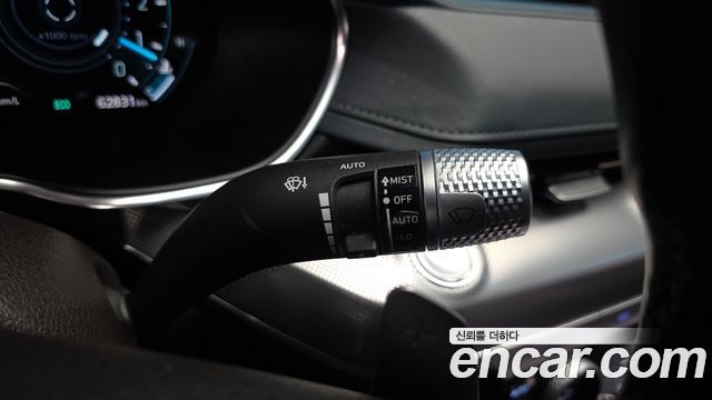 Genesis G80 2022 — photo 30