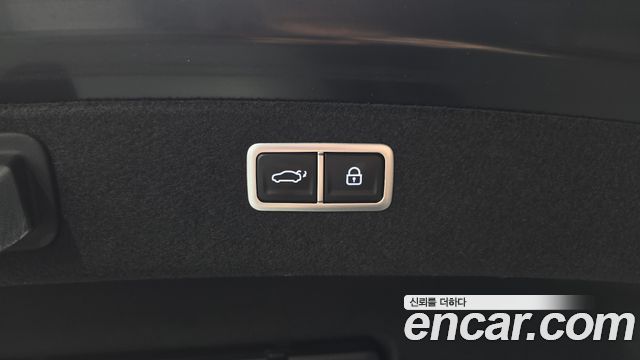 Genesis G80 2022 — photo 35
