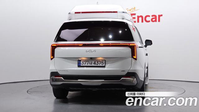 Kia Canival 2025 — photo 4
