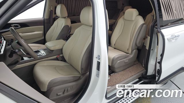 Kia Canival 2025 — photo 22