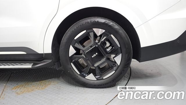 Kia Canival 2025 — photo 24