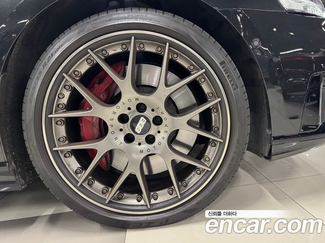 Audi S8 2021 — photo 18