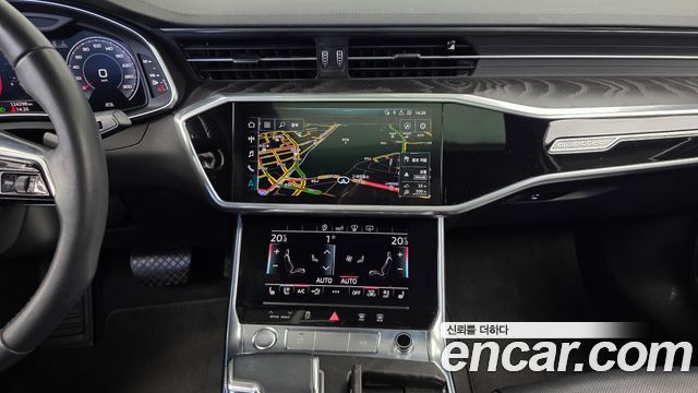Audi A6 2020 — photo 20