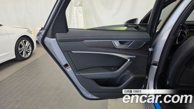 Audi A6 2020 — photo 15