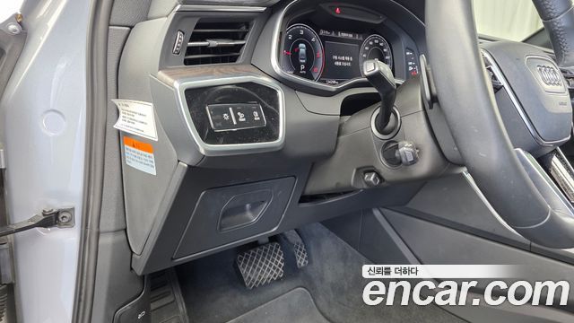 Audi A6 2020 — photo 28