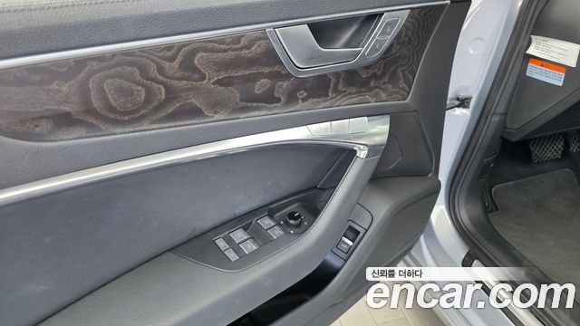Audi A6 2020 — photo 33