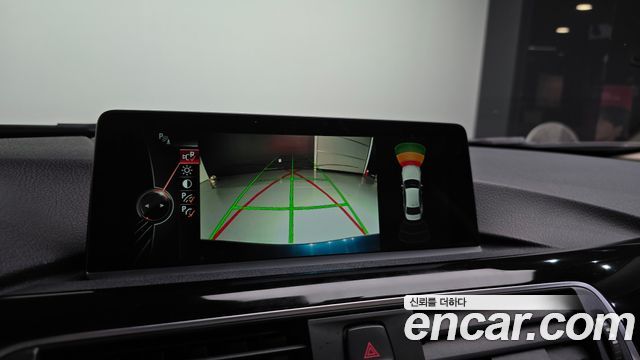 BMW 3-Series 2016 — photo 14