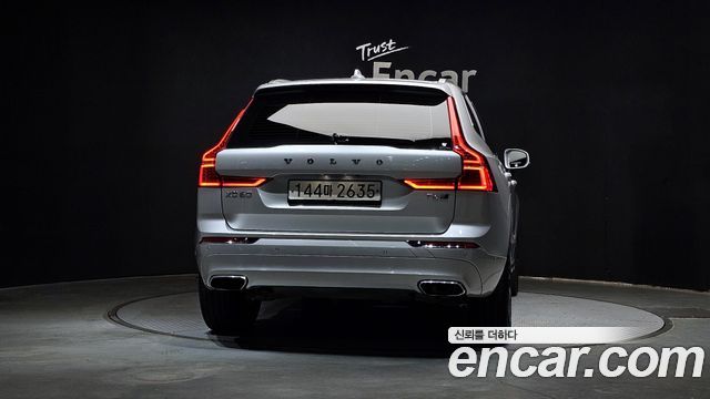 Volvo XC60 2020 — photo 4