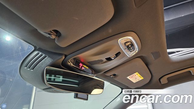 Volvo XC60 2020 — photo 23