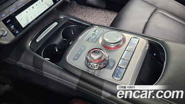 Genesis G90 2022 — photo 12
