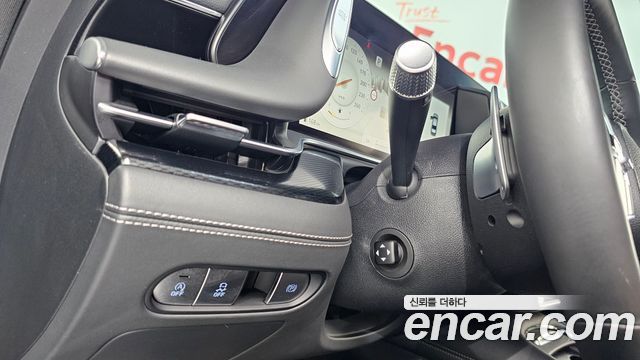 Genesis G90 2022 — photo 26