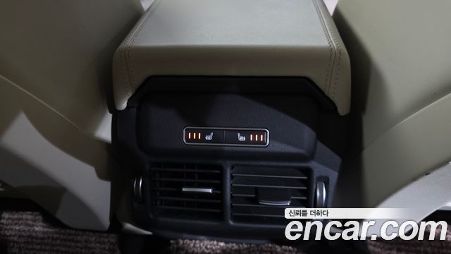 Land Rover Range Rover Evoque 2016 — photo 18