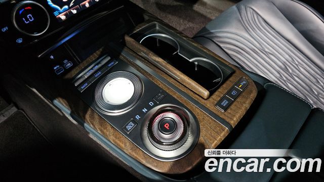 Genesis G80 2022 — photo 9