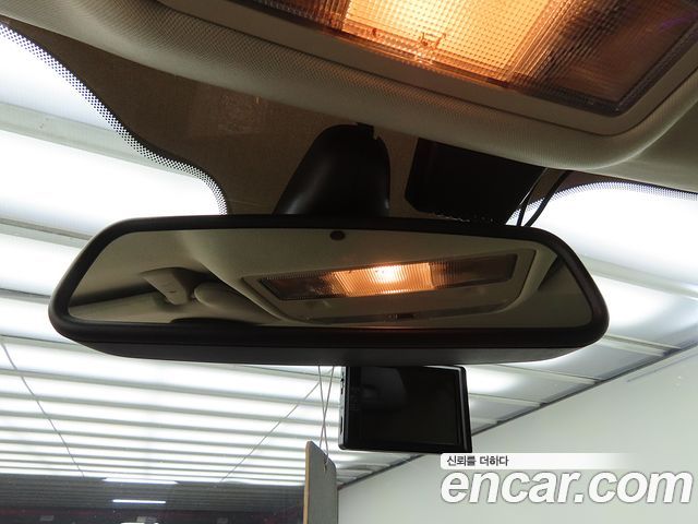Jaguar XF 2015 — photo 15
