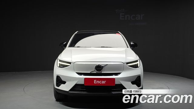 Volvo C40 2023 — photo 3