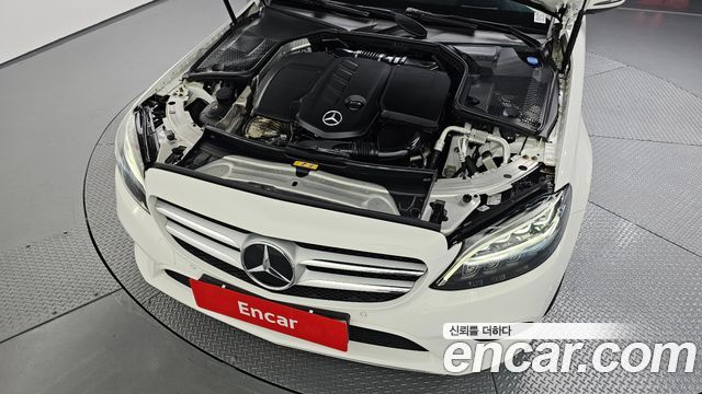 Mercedes-Benz C-Class 2020 — photo 6