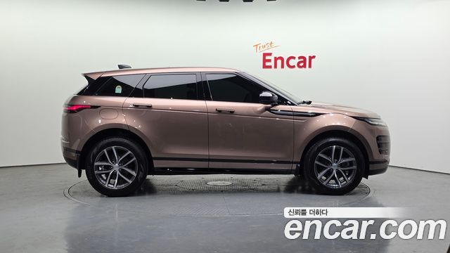 Land Rover Range Rover Evoque 2026 — photo 5