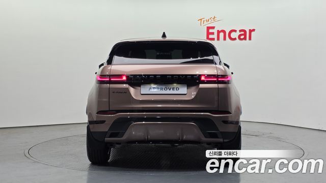 Land Rover Range Rover Evoque 2026 — photo 6