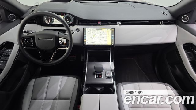 Land Rover Range Rover Evoque 2026 — photo 9