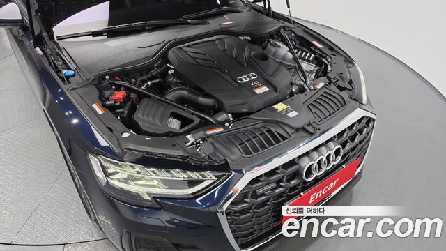 Audi A8 2023 — photo 6