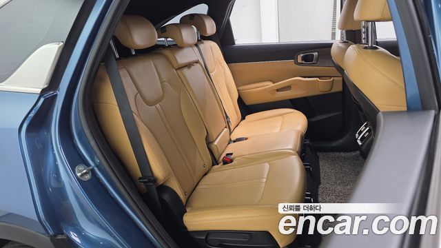 Kia Sorento 2021 — photo 17