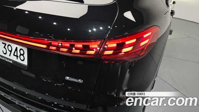 Audi Q5 2025 — photo 9