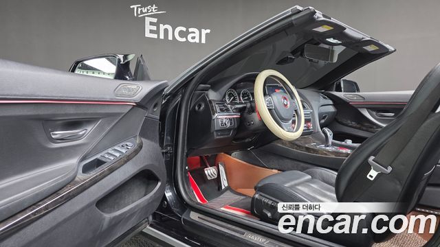 BMW 6-Series 2012 — photo 12