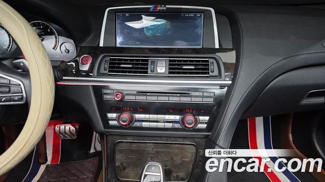 BMW 6-Series 2012 — photo 14