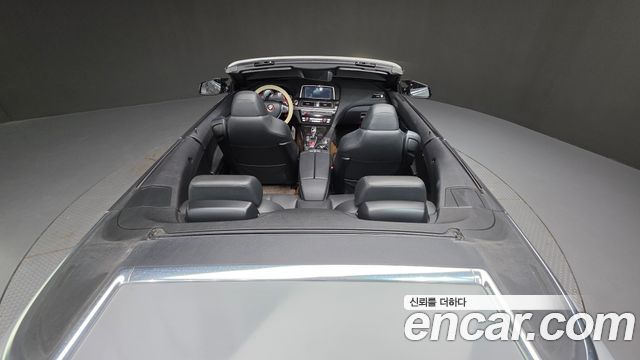 BMW 6-Series 2012 — photo 18