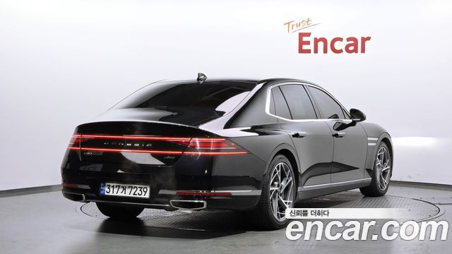 Genesis G90 2022 — photo 2