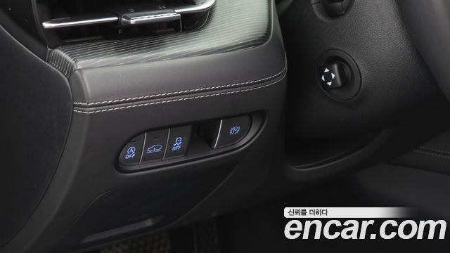 Genesis G90 2022 — photo 21