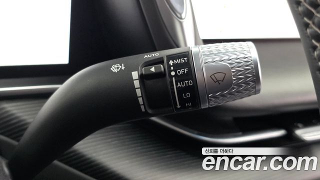 Genesis G90 2022 — photo 28