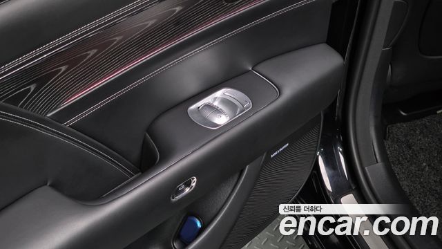 Genesis G90 2022 — photo 34