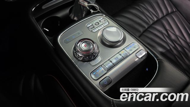 Genesis G90 2022 — photo 35