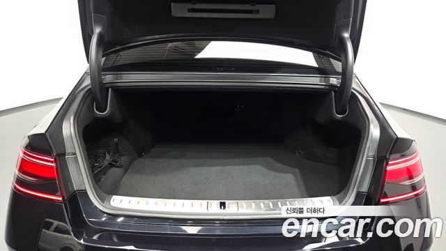 Genesis G90 2022 — photo 37