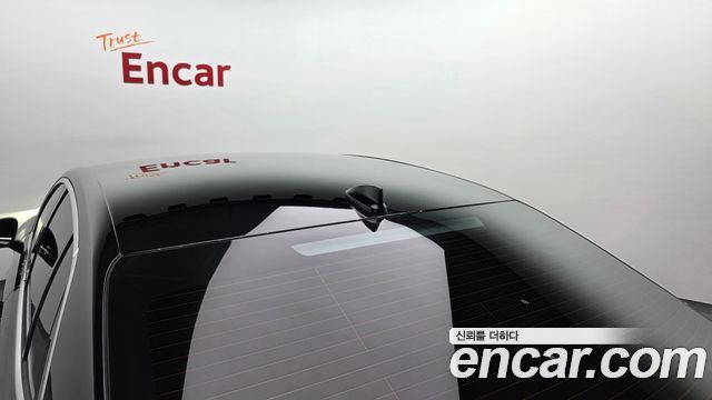 Genesis G90 2022 — photo 38