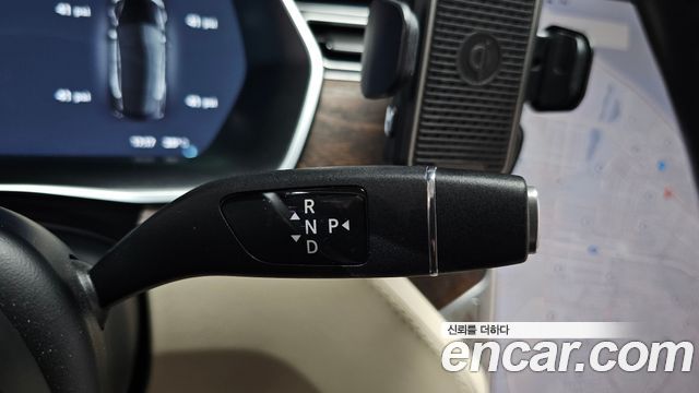 Tesla Model S 2018 — photo 12