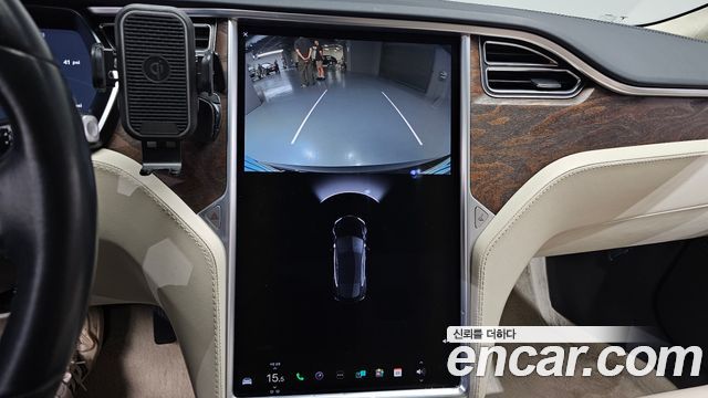 Tesla Model S 2018 — photo 21