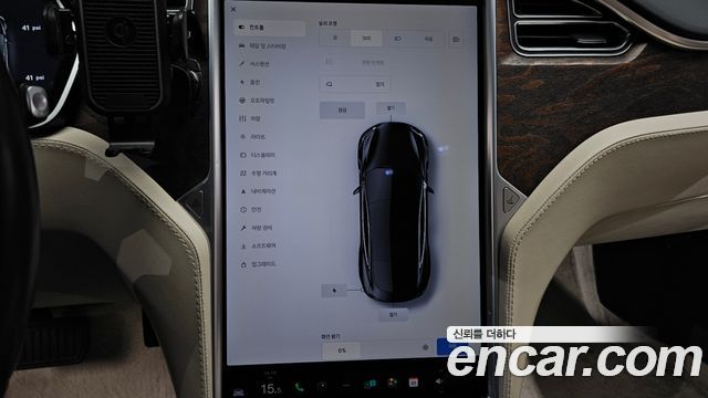 Tesla Model S 2018 — photo 22