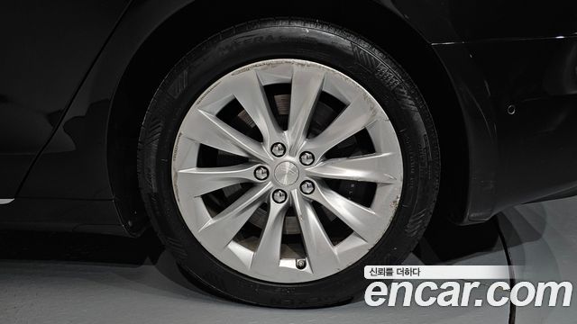 Tesla Model S 2018 — photo 7