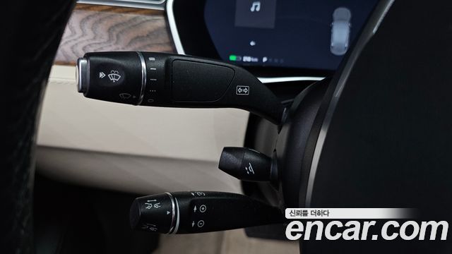 Tesla Model S 2018 — photo 30