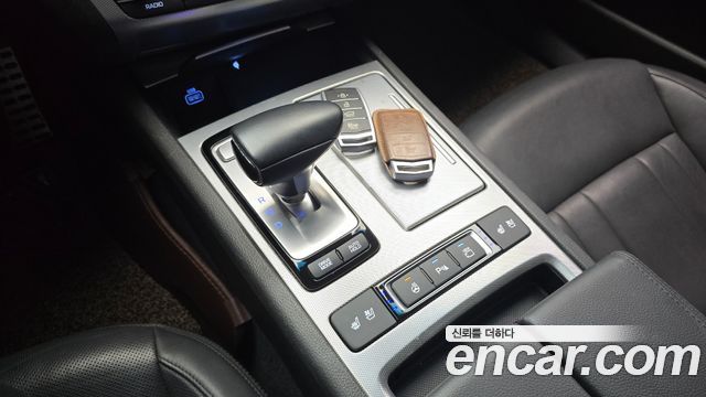 Genesis G80 2020 — photo 9