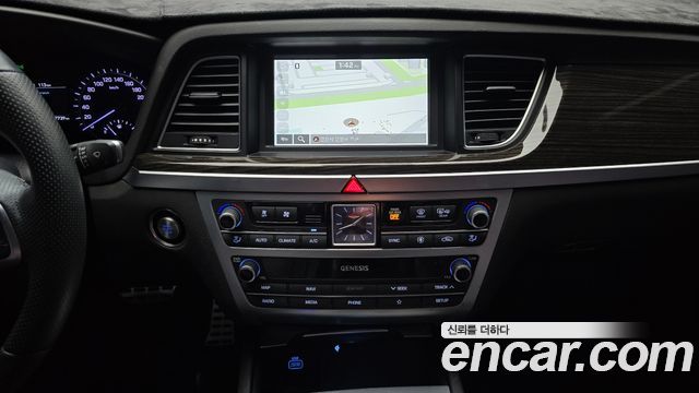 Genesis G80 2020 — photo 19