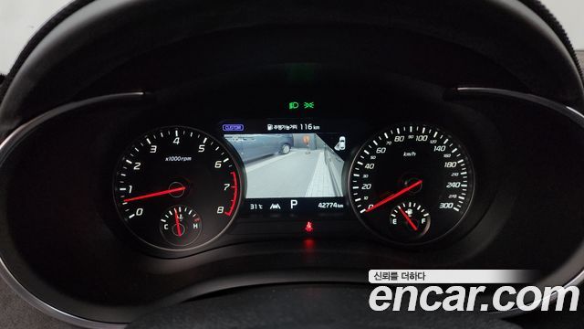 Kia Stinger 2023 — photo 11