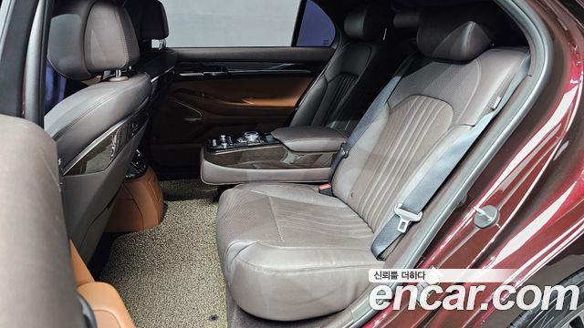 Genesis G90 2019 — photo 17