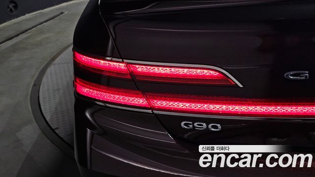 Genesis G90 2019 — photo 9