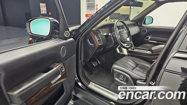 Land Rover Range Rover 2016 — photo 13