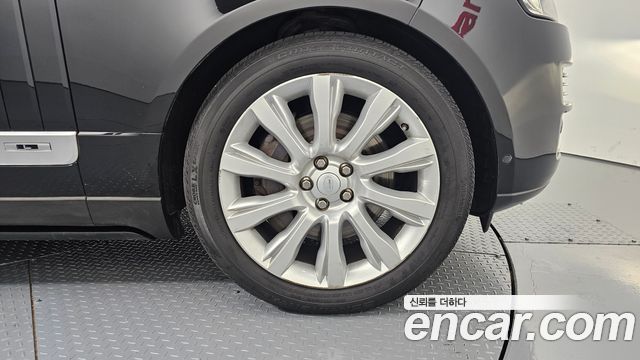 Land Rover Range Rover 2016 — photo 7
