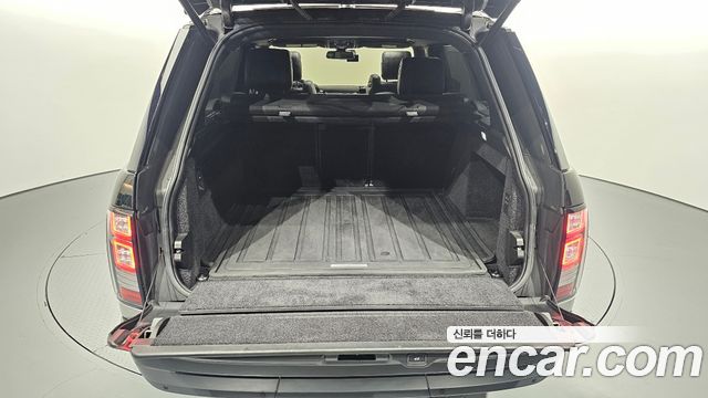 Land Rover Range Rover 2016 — photo 32
